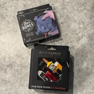 Halloween inspired cocktail strainer and coaster set